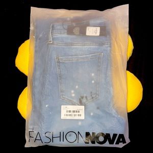 BRAND NEW Paint Splatter Flare Jeans